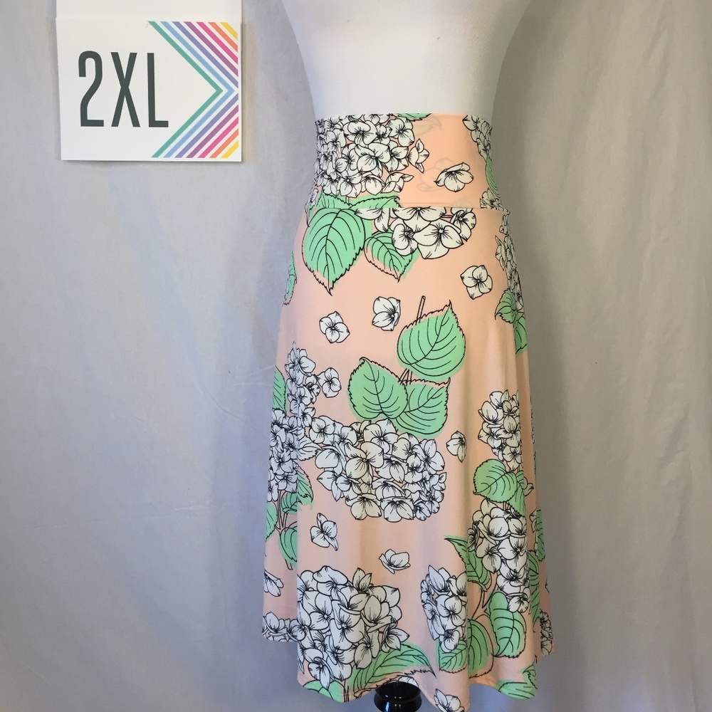 LuLaRoe Azure Skirt (2XL)